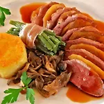 Logis De La Bruyere فندق بوزاوغيس