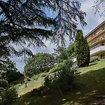 Logis De La Bruyere فندق بوزاوغيس