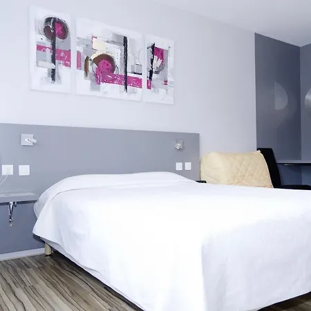 Logis De La Bruyere Szálloda 3*