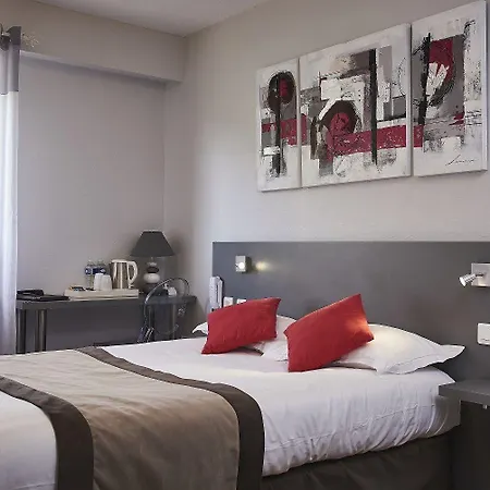 Logis De La Bruyere Отель