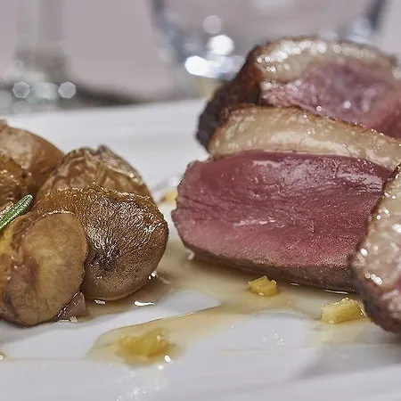 Logis De La Bruyere 3*