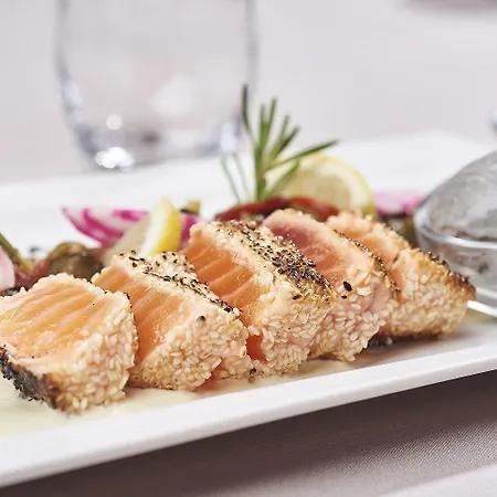 Logis De La Bruyere Отель 3*