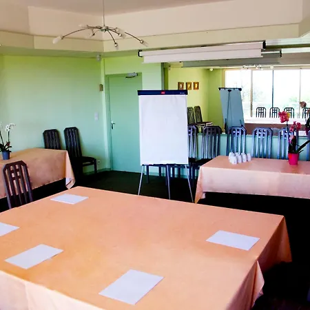 Logis De La Bruyere Hotel Pouzauges
