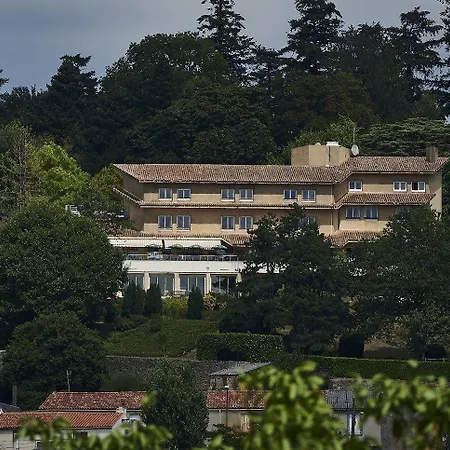 Logis De La Bruyere 3* Пузож