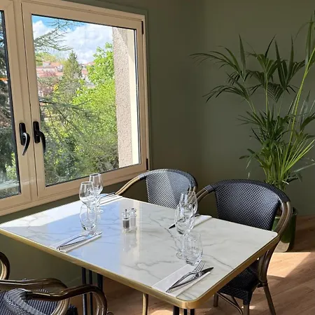 Logis De La Bruyere Szálloda 3*