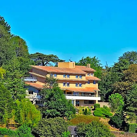 Hotel Logis De La Bruyere Pouzauges