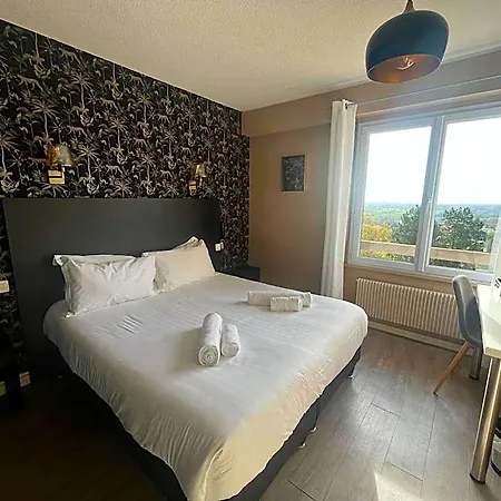Hotel Logis De La Bruyere Pouzauges