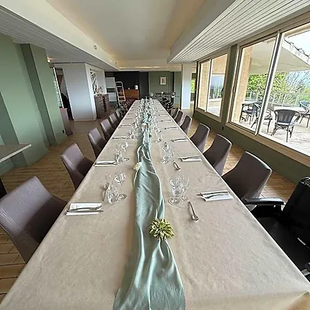 Logis De La Bruyere Hotel