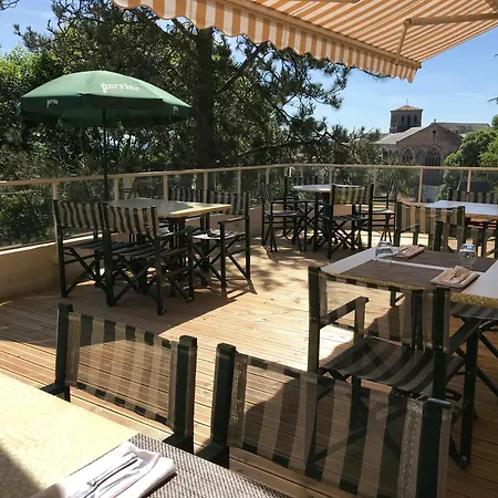 Logis De La Bruyere 3*