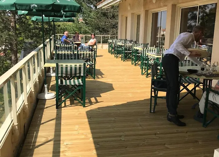 De La Bruyere Hotel Pouzauges